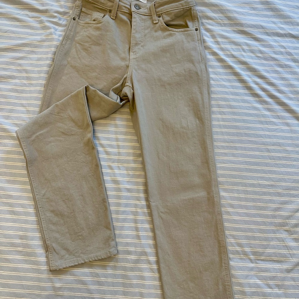 Uniqlo Light Gray Jeans
